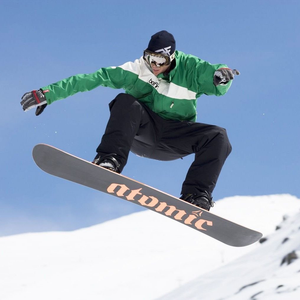 Snowboard in Sierra Nevada